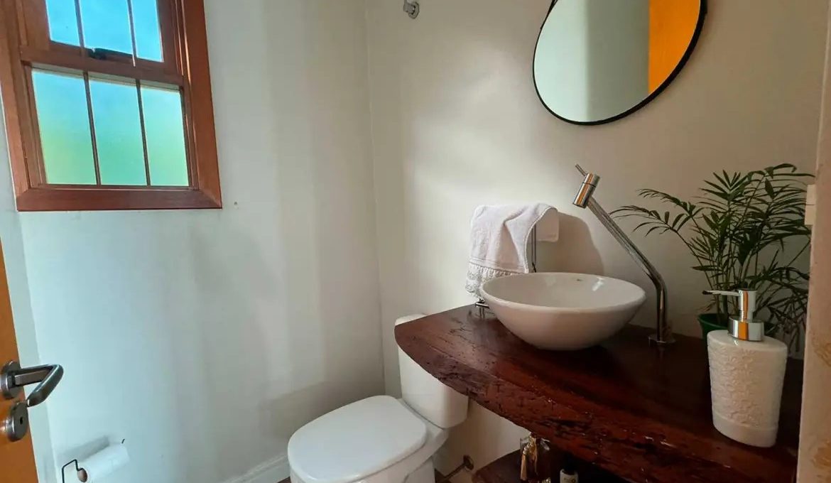 WhatsApp-Image-2024-05-24-at-10.52.37