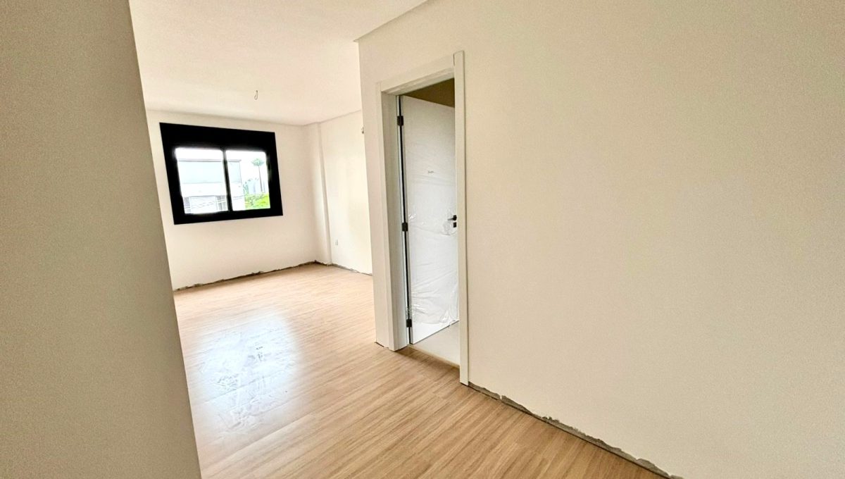 WhatsApp-Image-2024-11-28-at-10.57.02-2