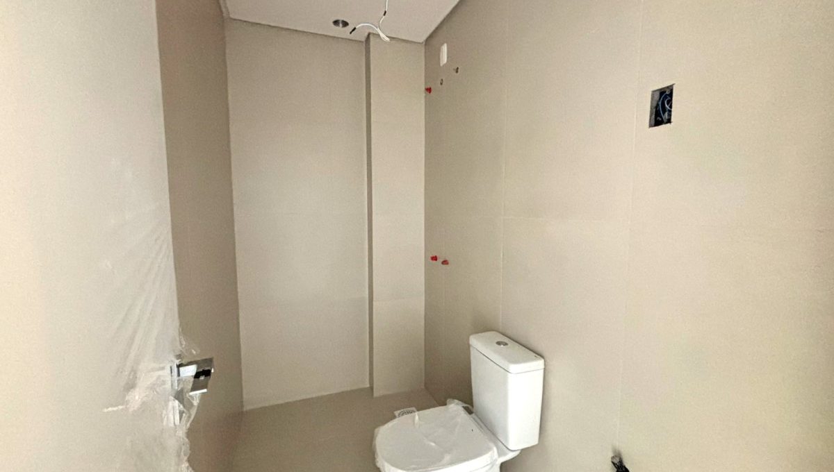 WhatsApp-Image-2024-11-28-at-10.57.03