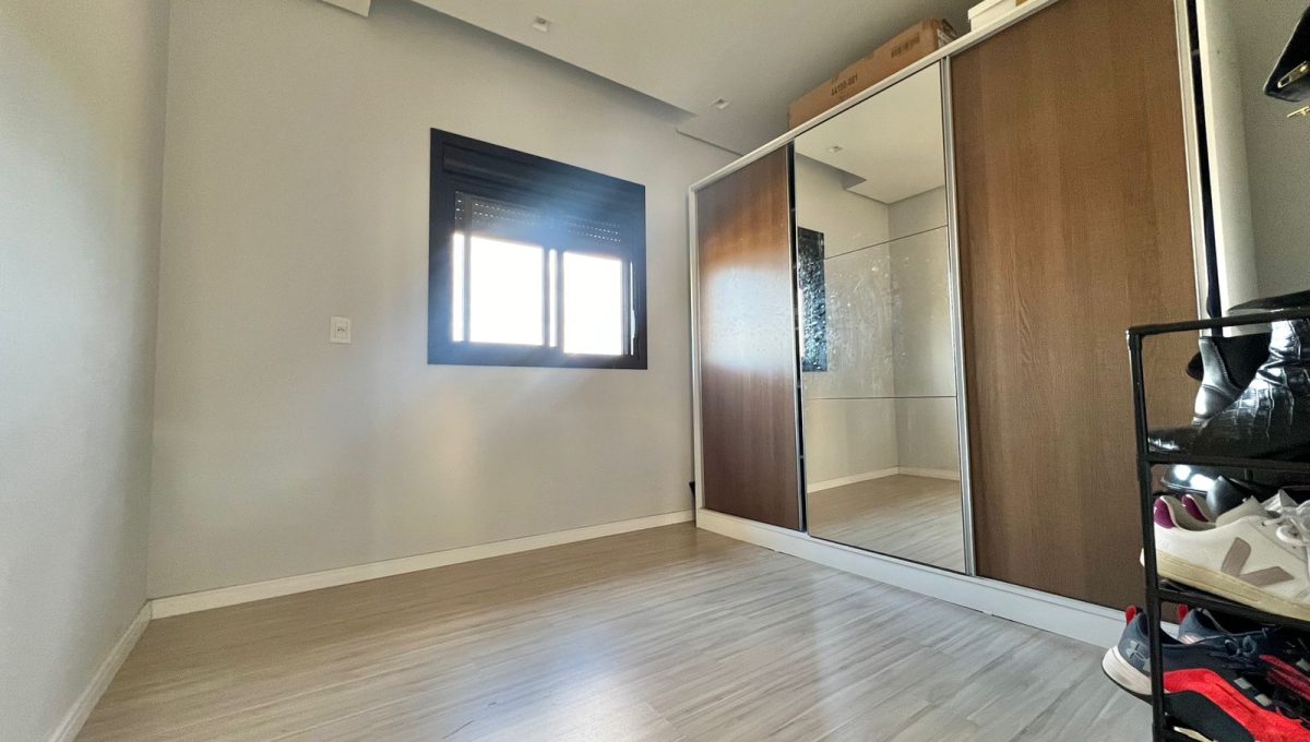 WhatsApp Image 2025-01-14 at 17.18.17