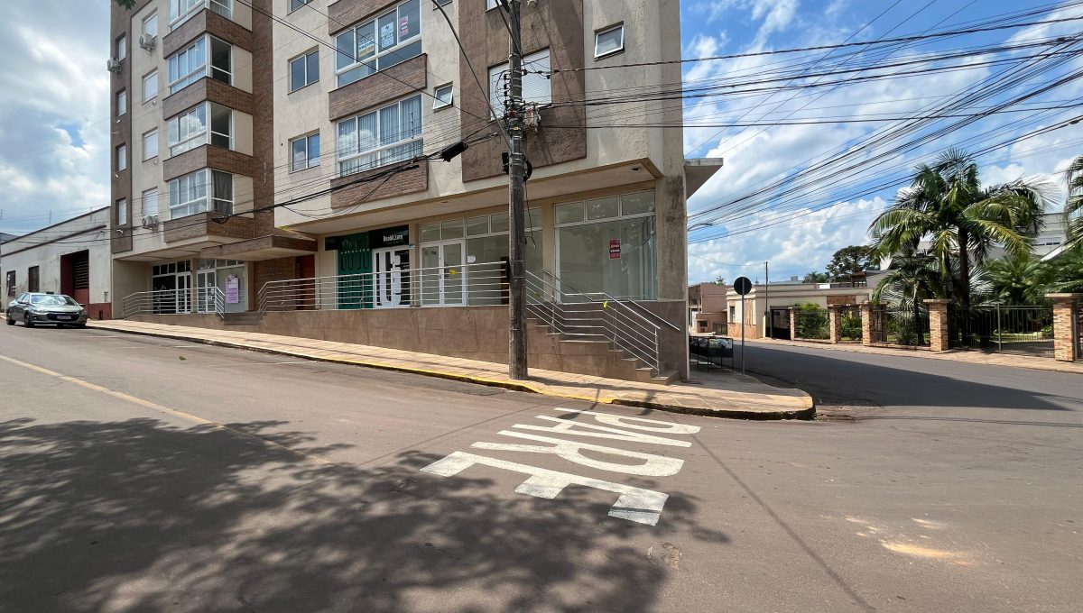 WhatsApp Image 2025-02-11 at 09.42.55 (1)