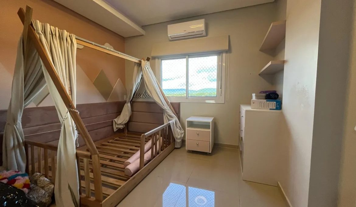 WhatsApp-Image-2025-04-10-at-09.54.05-scaled