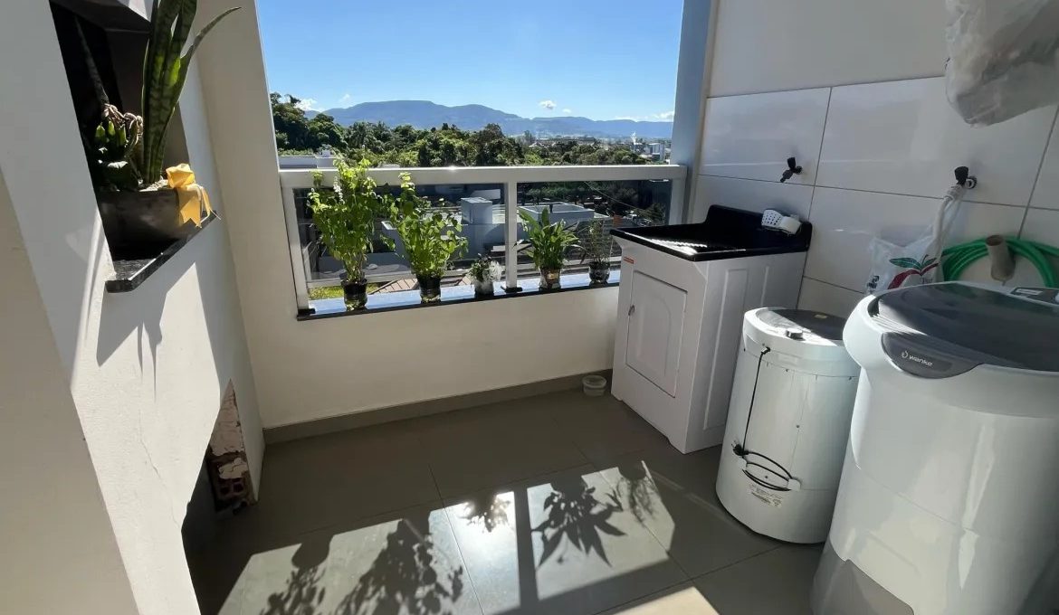 WhatsApp-Image-2025-04-28-at-11.42.51-1-scaled