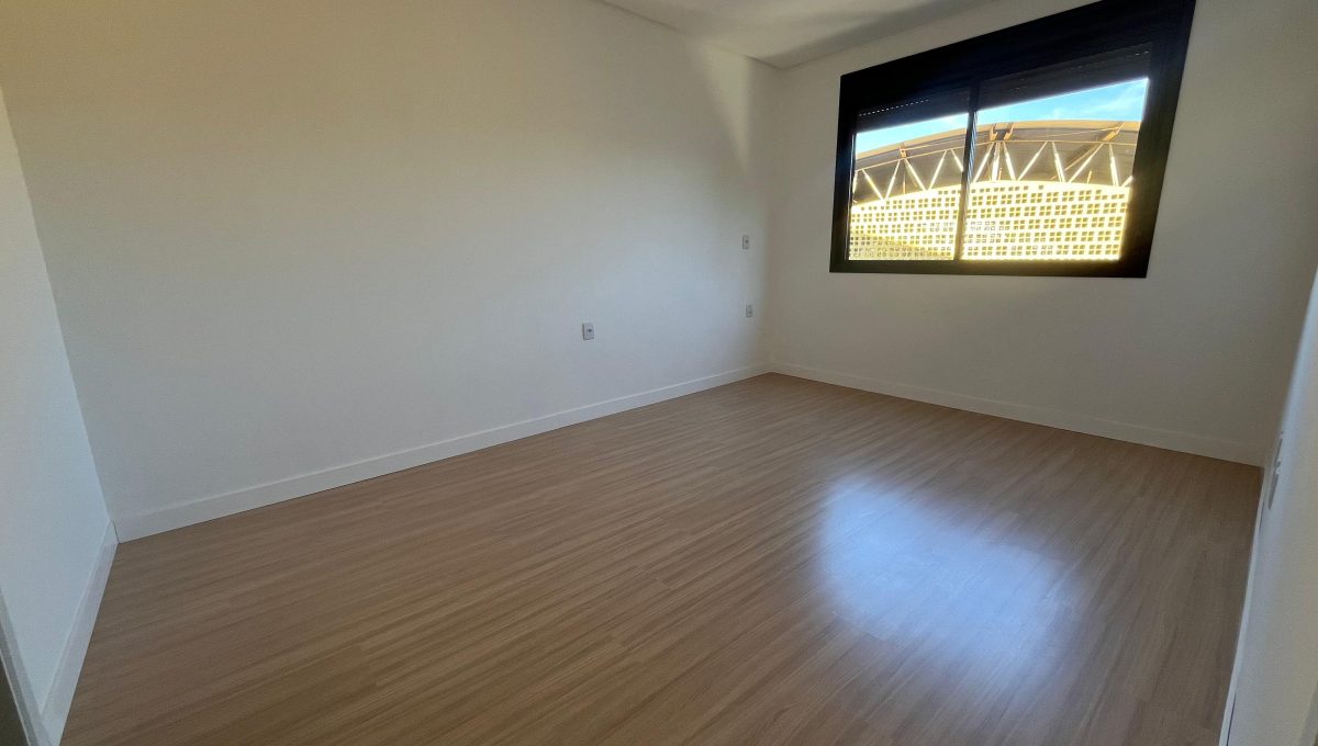 WhatsApp Image 2025-05-16 at 08.35.52