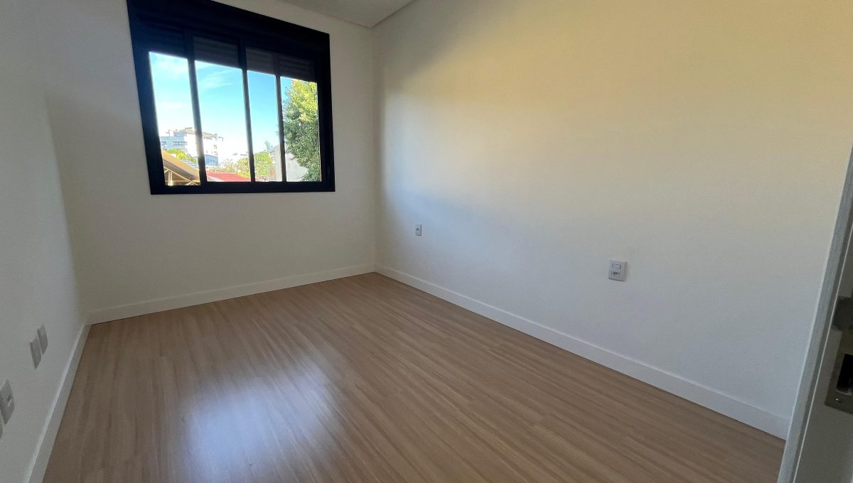 WhatsApp Image 2025-05-16 at 08.35.53