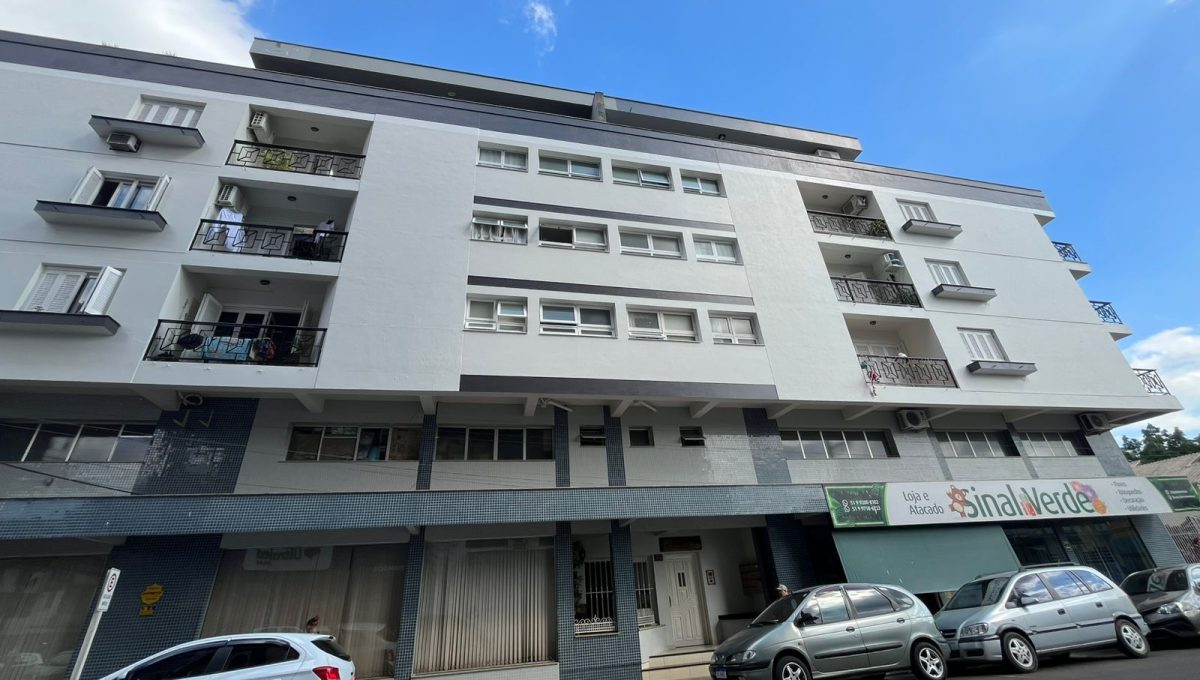 WhatsApp-Image-2025-05-27-at-17.20.21-1