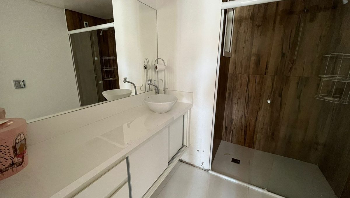 WhatsApp-Image-2025-05-27-at-17.20.22-2