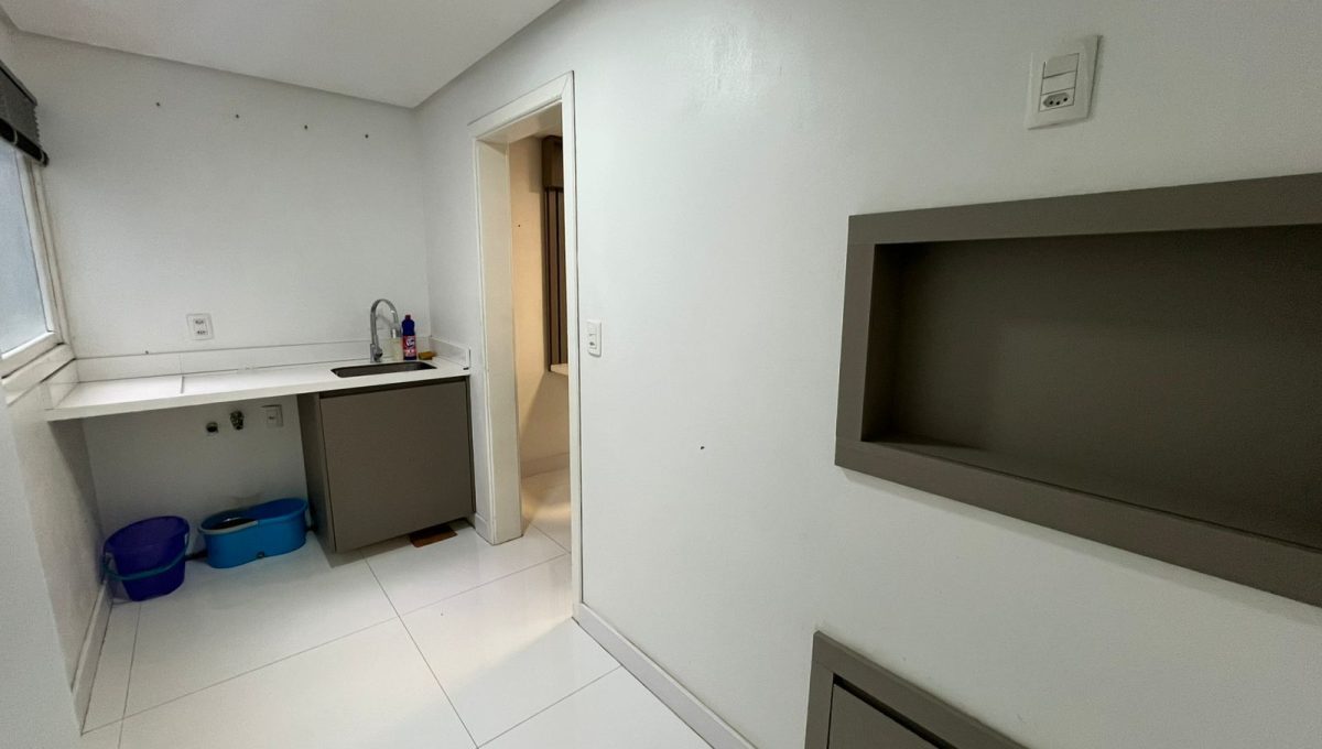 WhatsApp-Image-2025-05-27-at-17.20.24-1